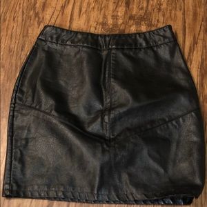 LF skirt